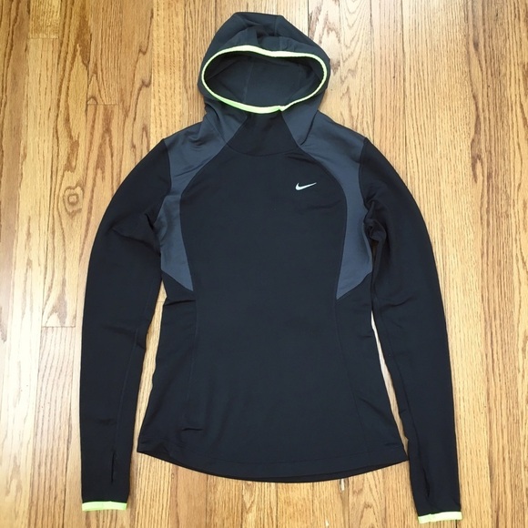 Nike Dri Fit Black Long Sleeve pullover athleisure hoodie - Picture 13 of 14